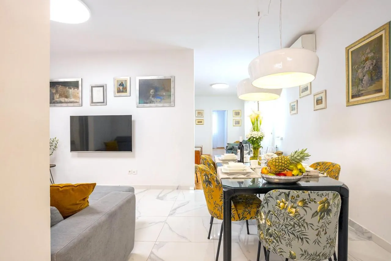 Lux Holiday Apartment Tony @ 10 Min Znjan Beach Split Croatie