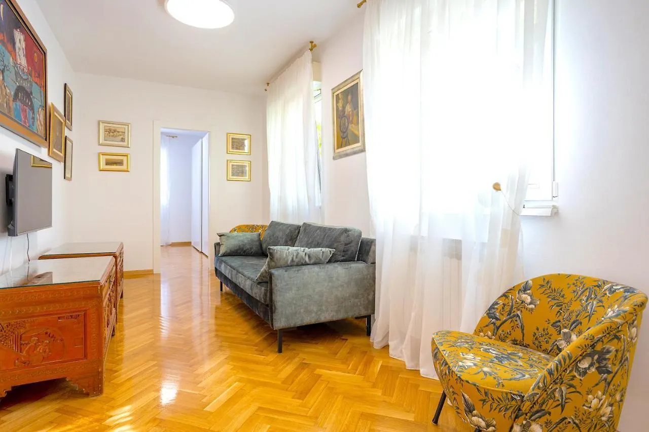 Lux Holiday Apartment Tony @ 10 Min Znjan Beach Split 0*,